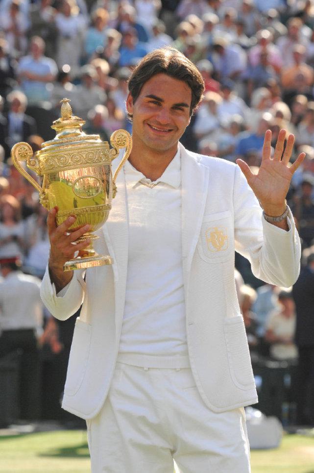 费德勒回归赛场，绝杀首场状态亮眼，C9观众沸腾！的简单介绍开云官网用户登录